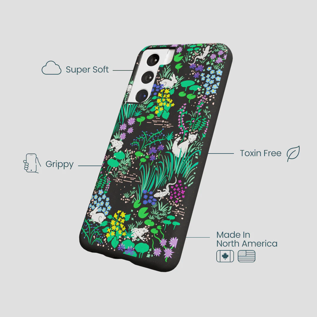 Black Midnight Pond Samsung Galaxy S22 Case - Image 4