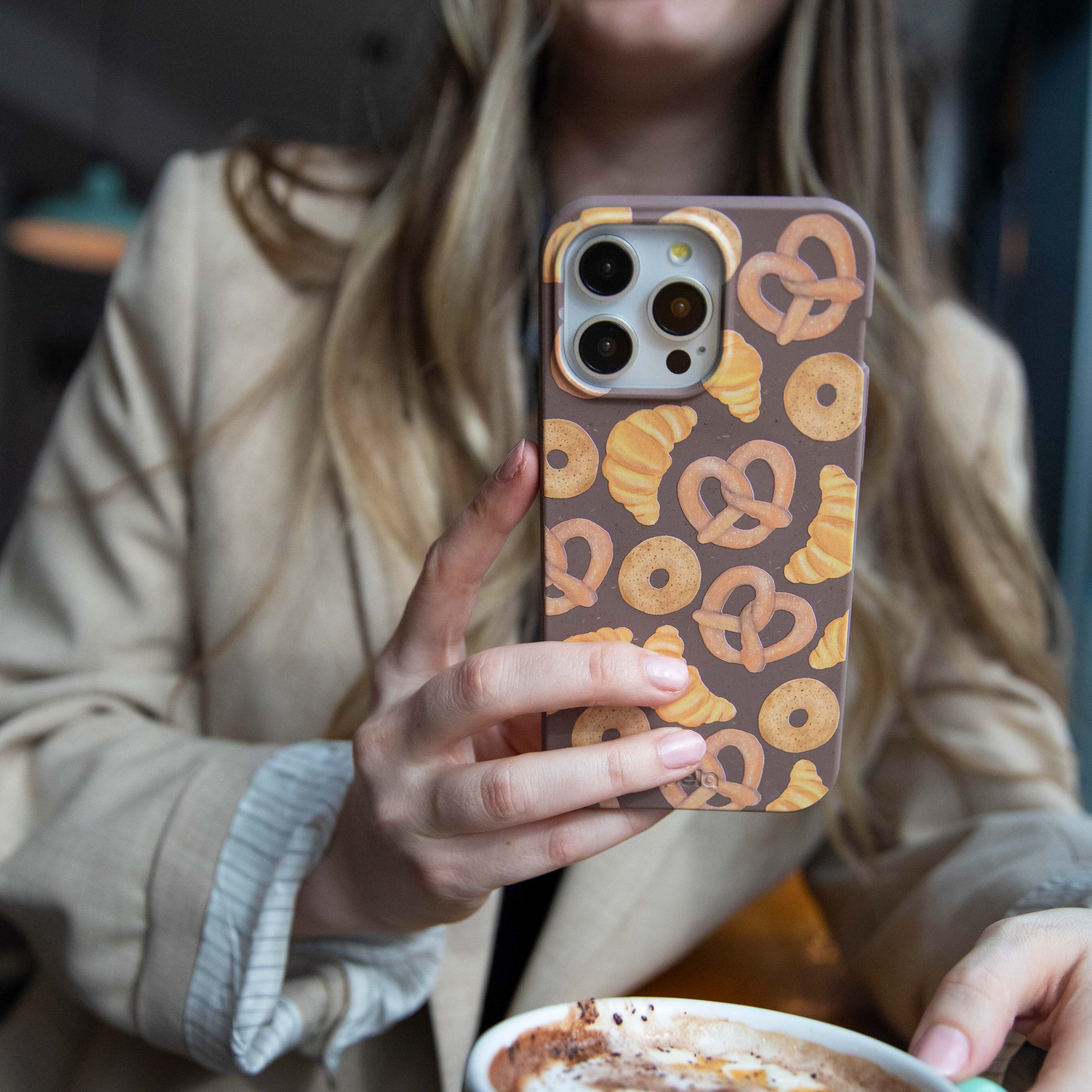 Chocolate Brown Baked Goodies Google Pixel 9/9 Pro Case - Image 6