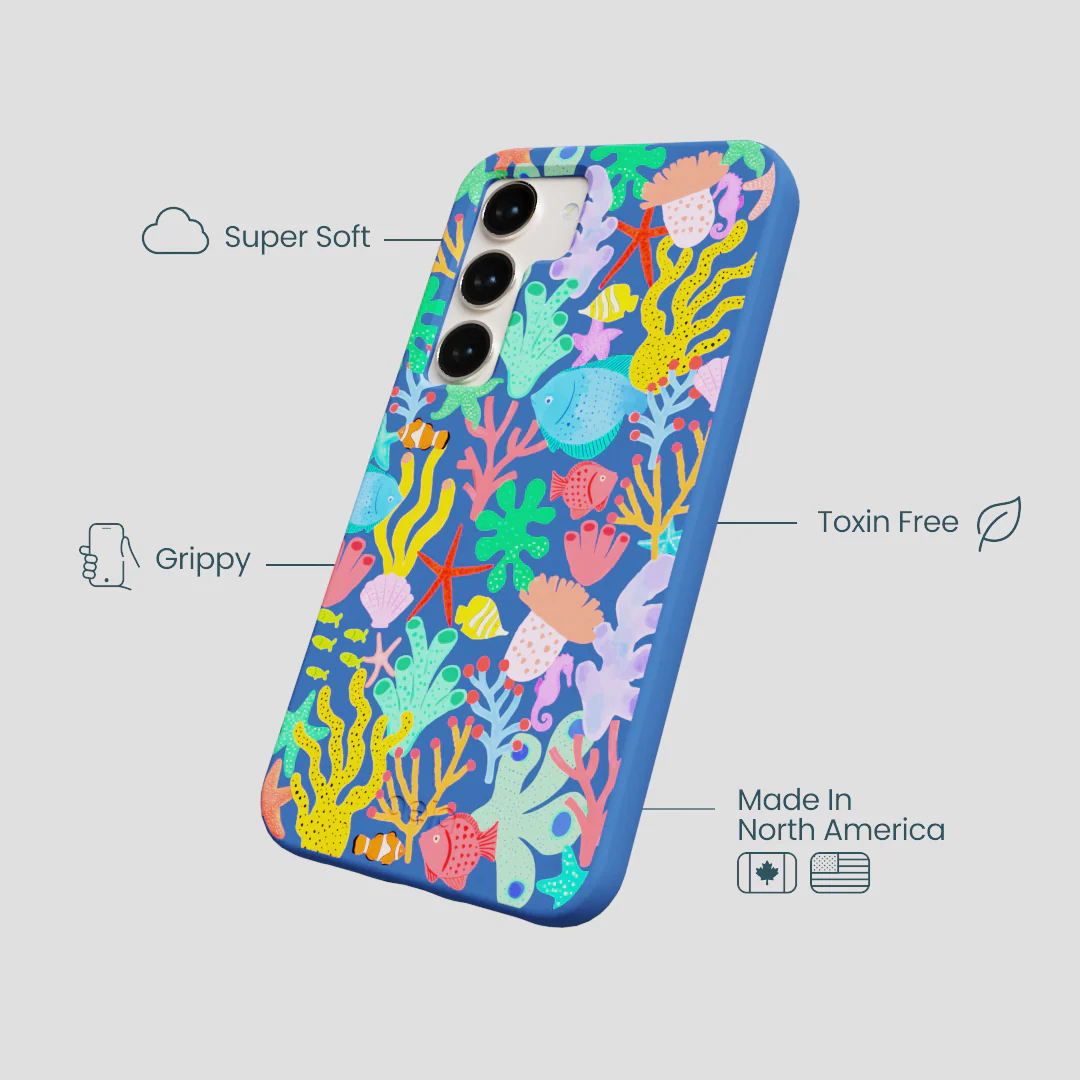 Electric Blue Underwater Blooms Samsung Galaxy S24 Case - Image 4
