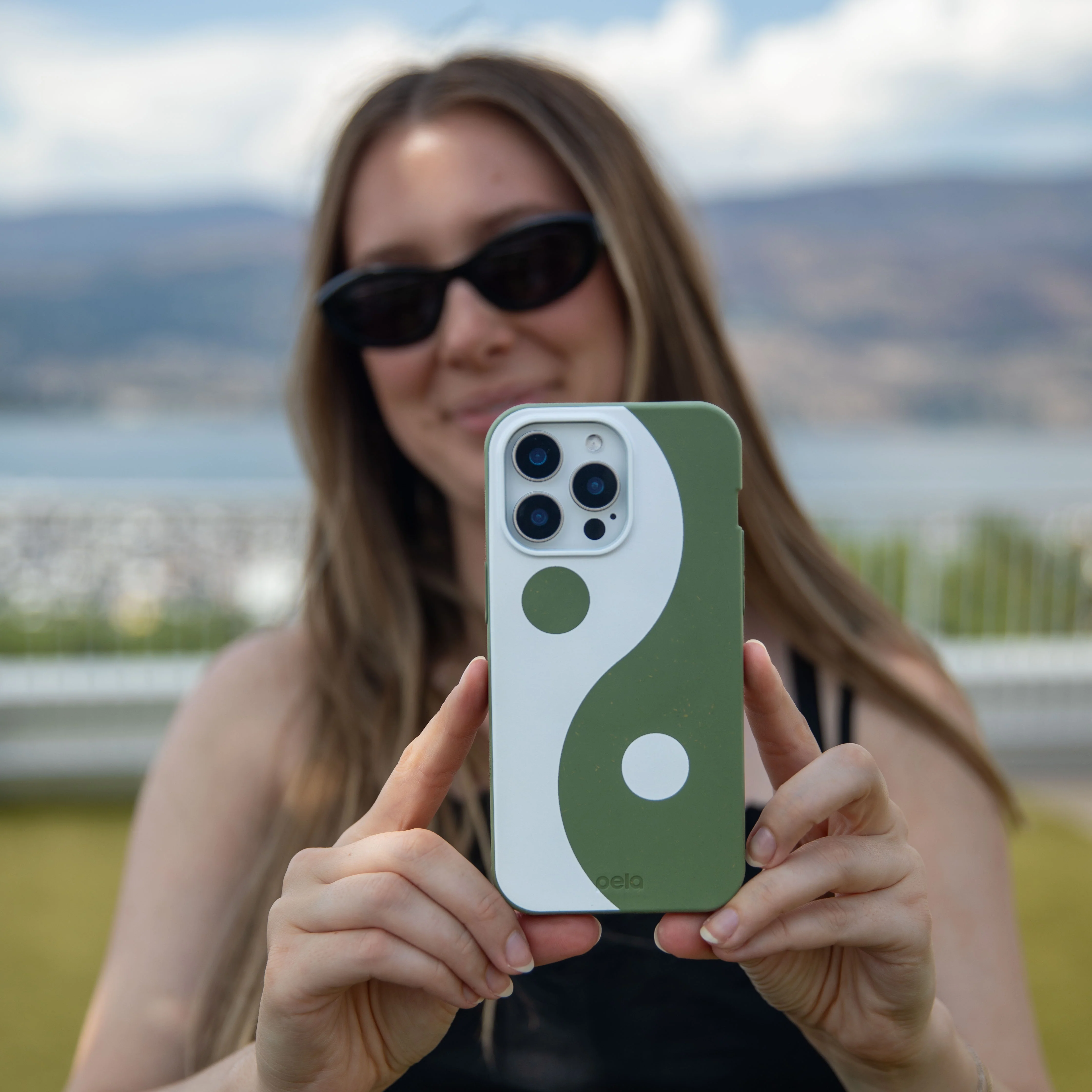 Forest Floor Yin Yang Samsung Galaxy S22 Case - Image 2