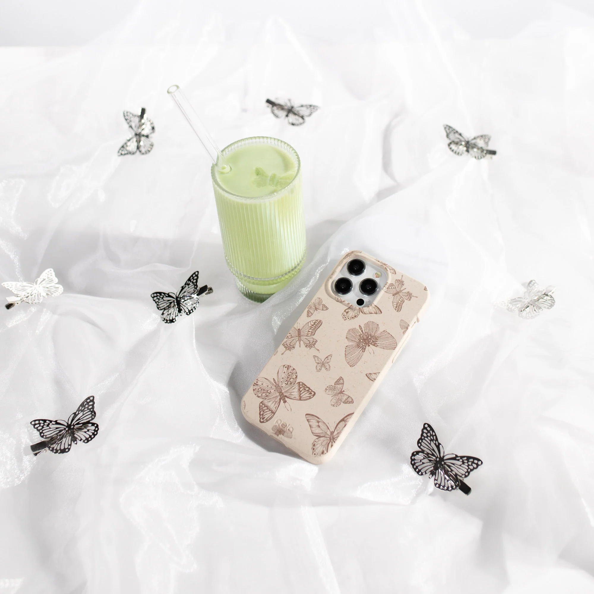 London Fog Delicate Flutters Google Pixel 10a Case - Image 6