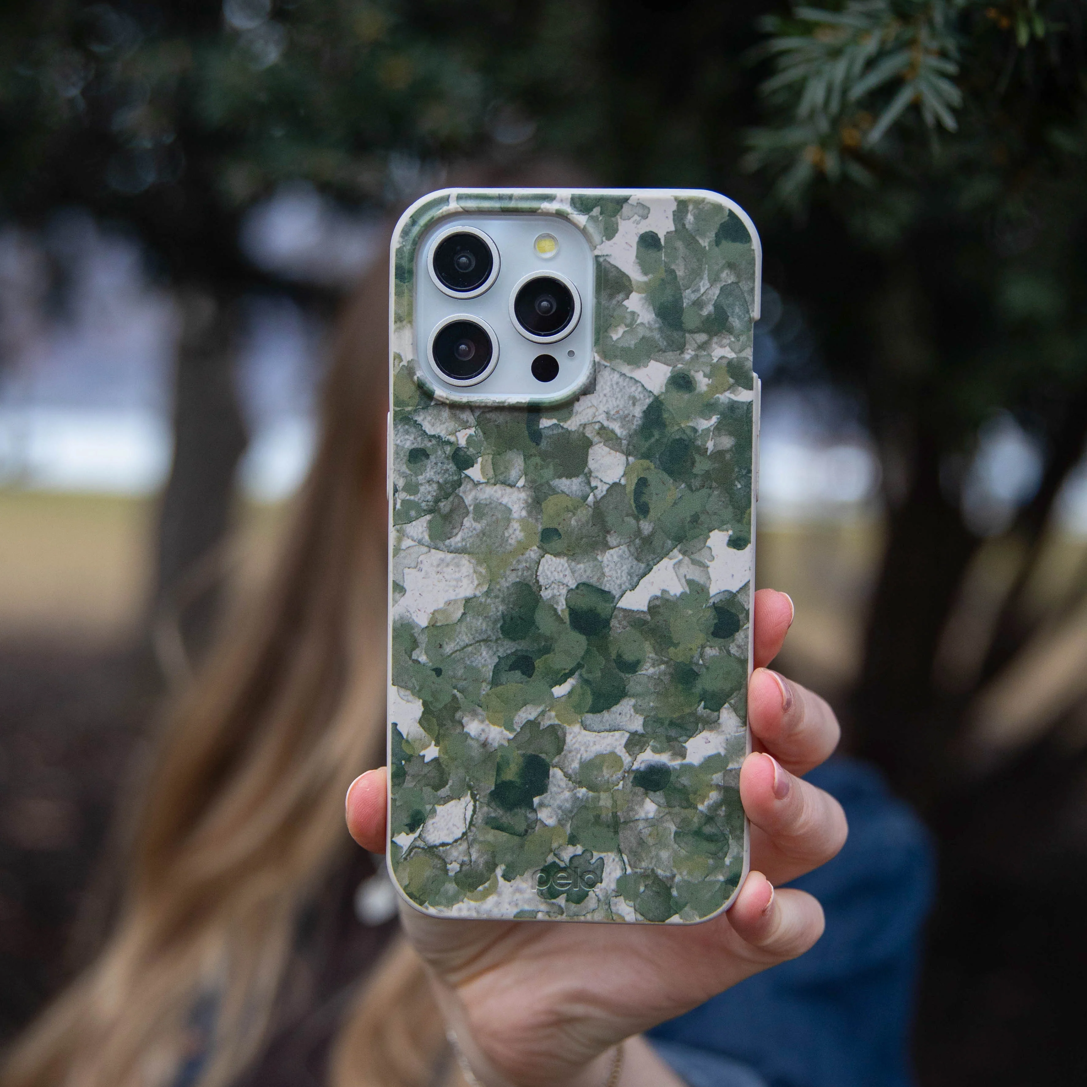 London Fog Foliage Camo Google Pixel 8 Pro Case - Image 2