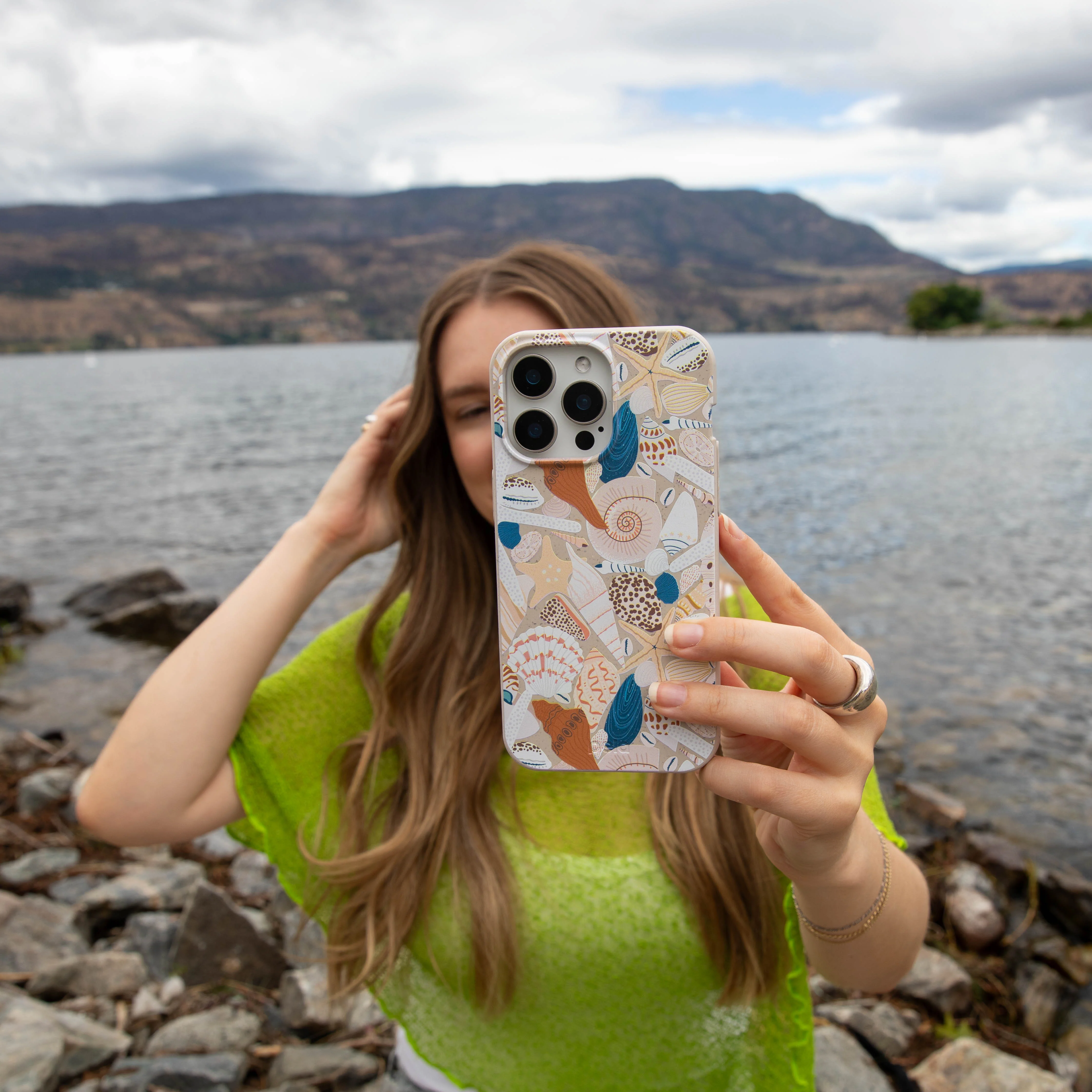London Fog Sandy Shells Google Pixel 6a Case - Image 2