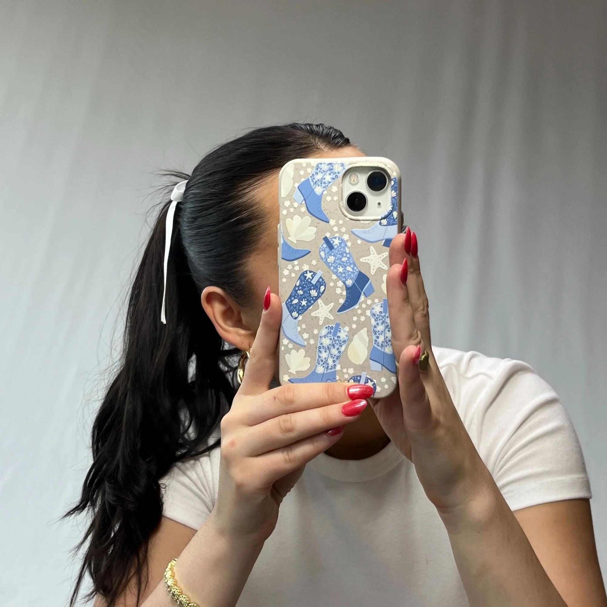 London Fog Shells and Boots Google Pixel 10a Case - Image 2