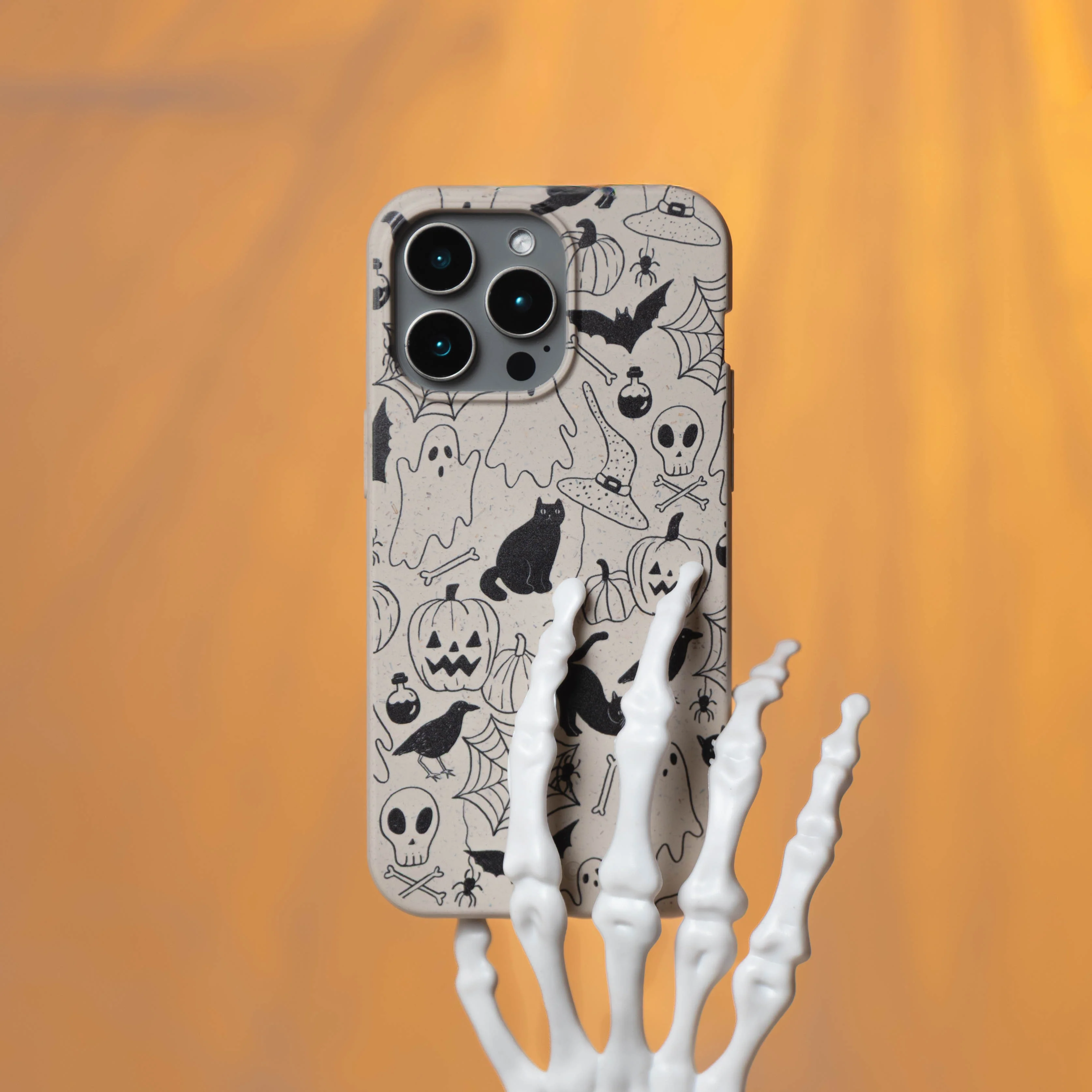 London Fog Sketchy Spirits Google Pixel 7a Case - Image 2