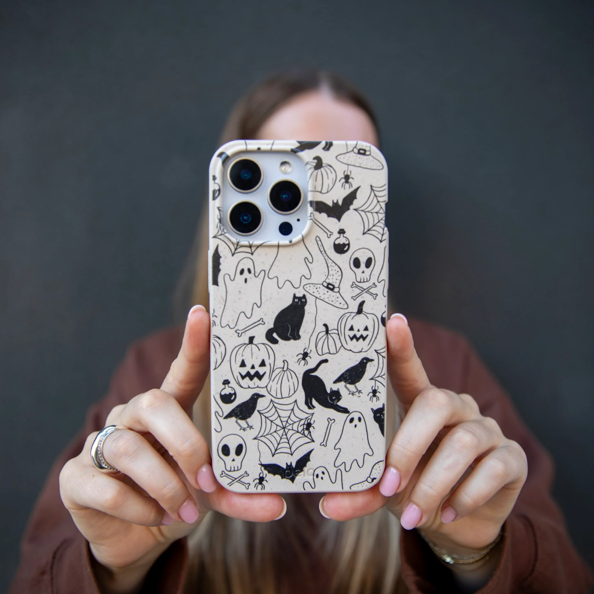 London Fog Sketchy Spirits Google Pixel 9/9 Pro Case - Image 6