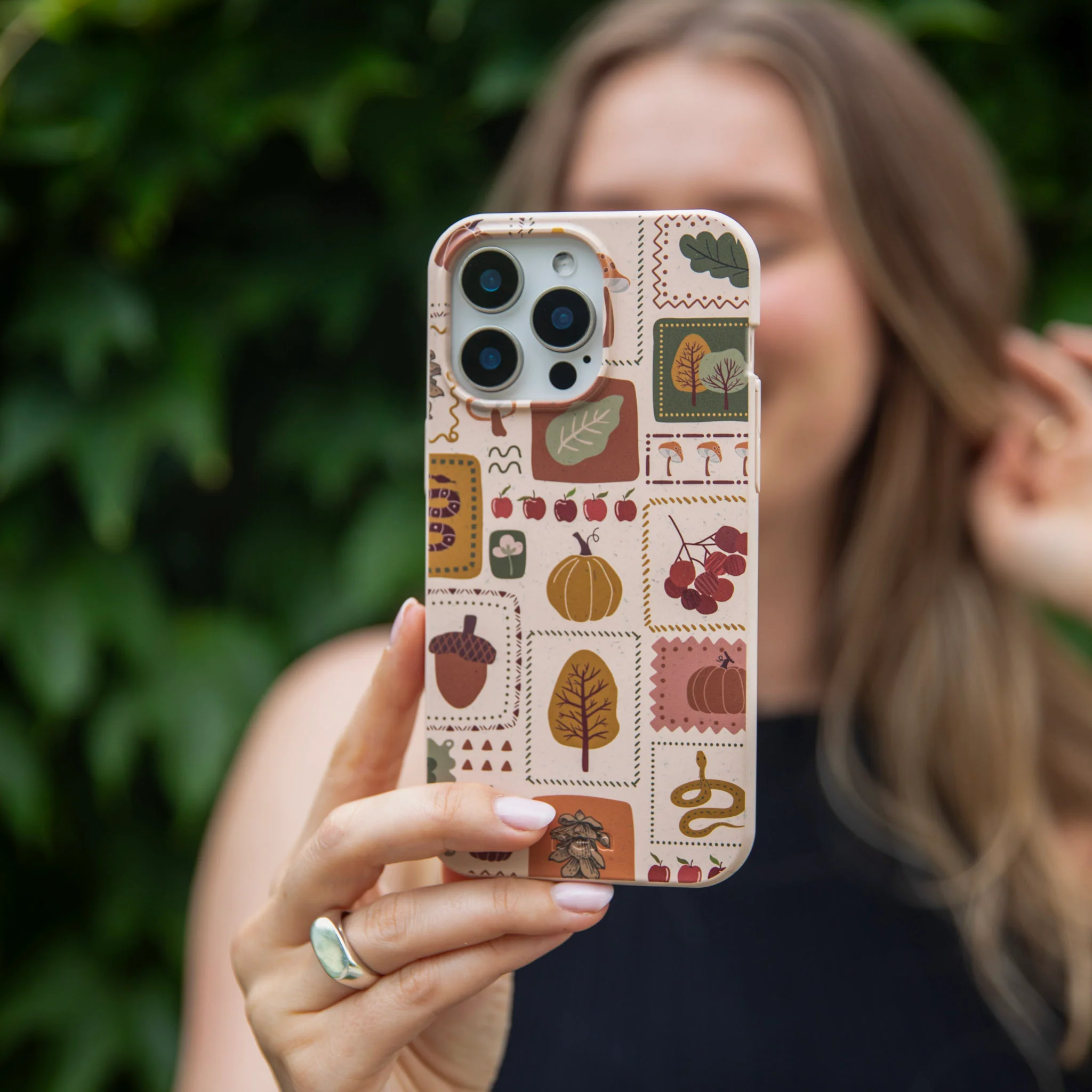 Seashell Autumn Patch iPhone 11 Case - Image 9