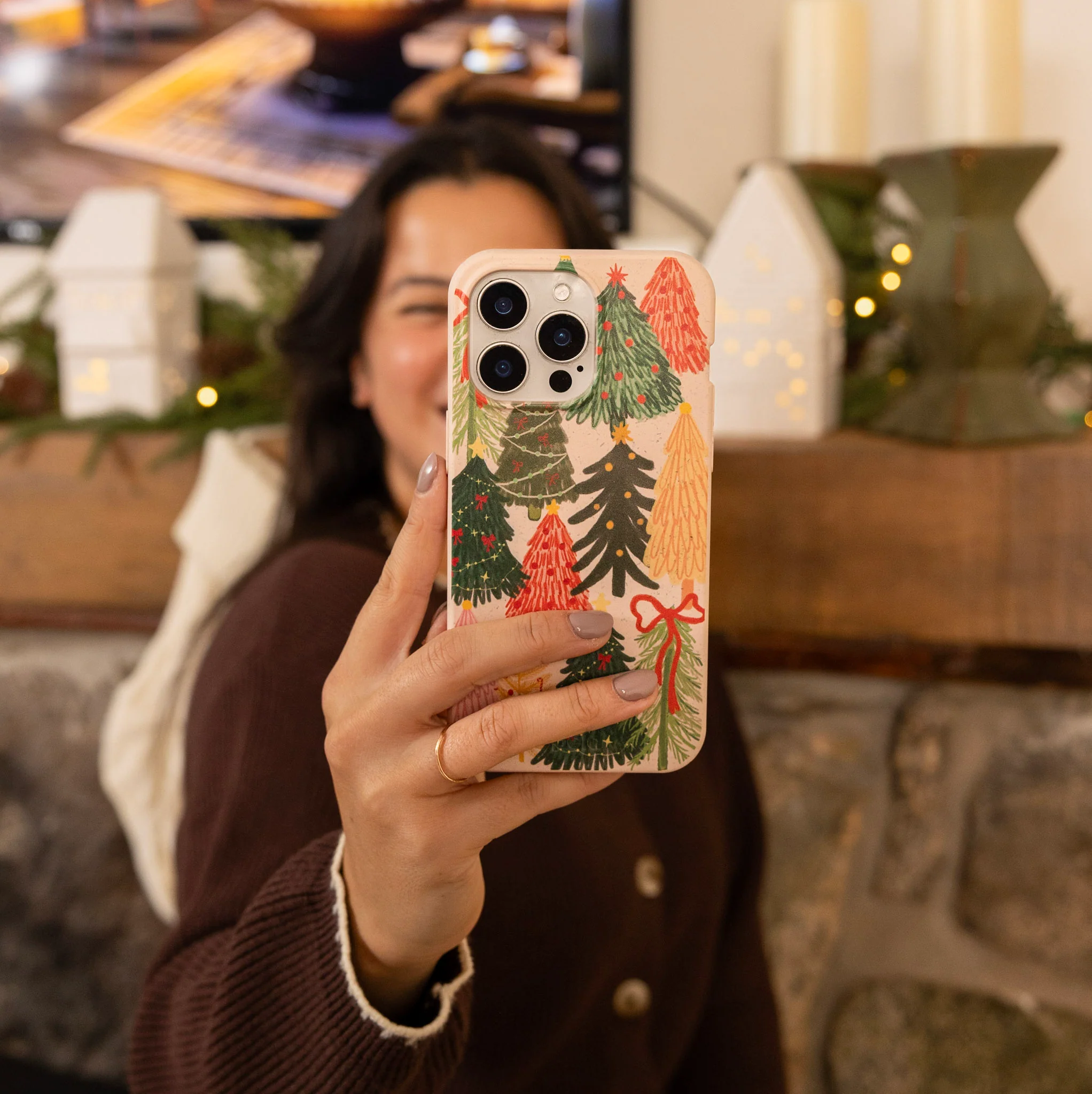 Seashell Festive Trees Google Pixel 10/10 Pro Case - Image 2