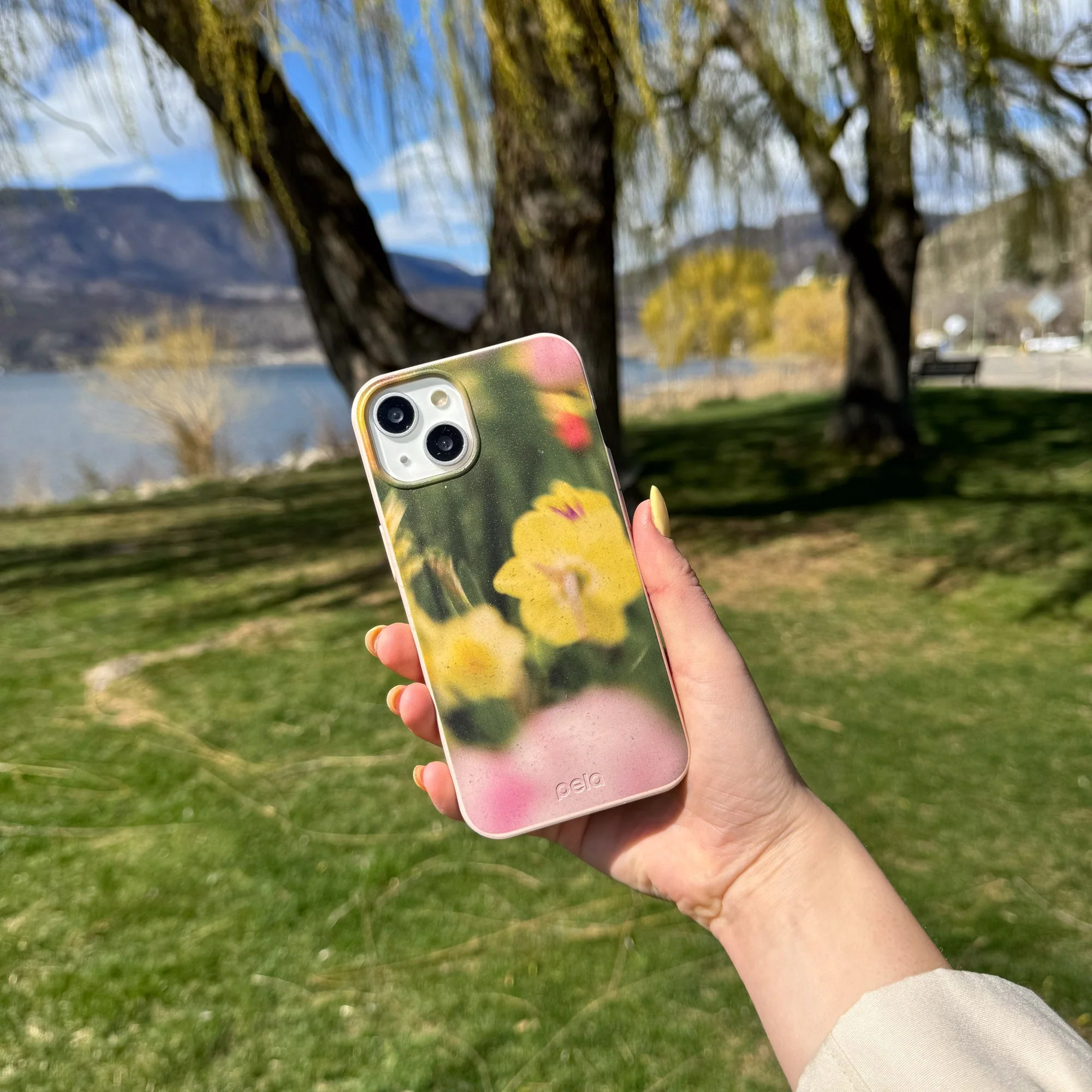 Seashell Full Bloom iPhone 16 Pro Case - Image 2