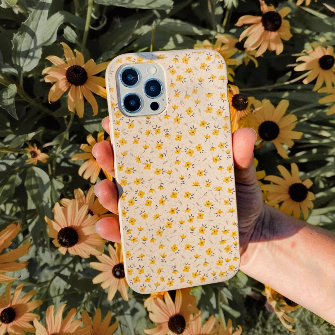 Seashell Little Yellow Flowers iPhone 16 Case - Image 2