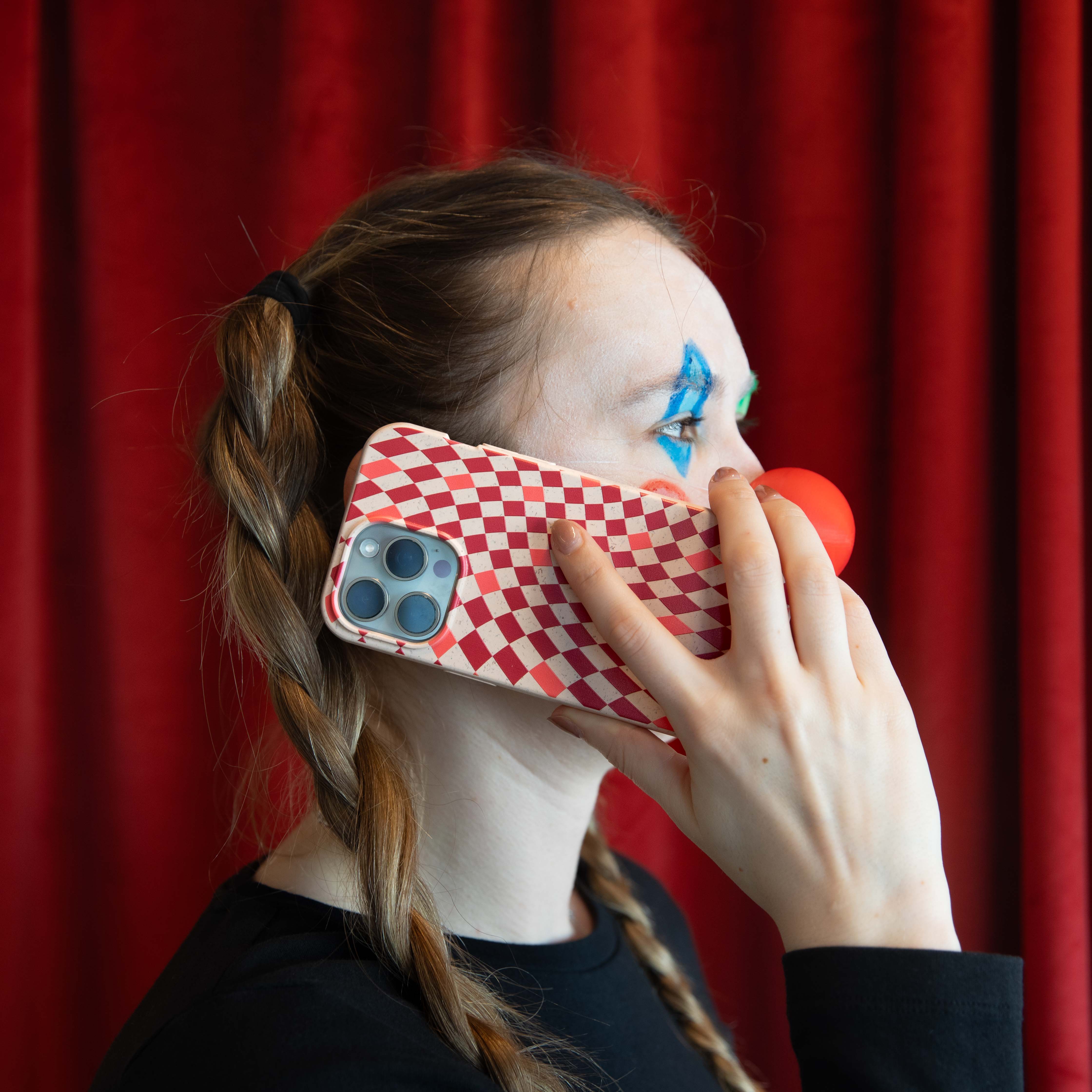 Seashell Red Checks iPhone 16e/17e Case - Image 3