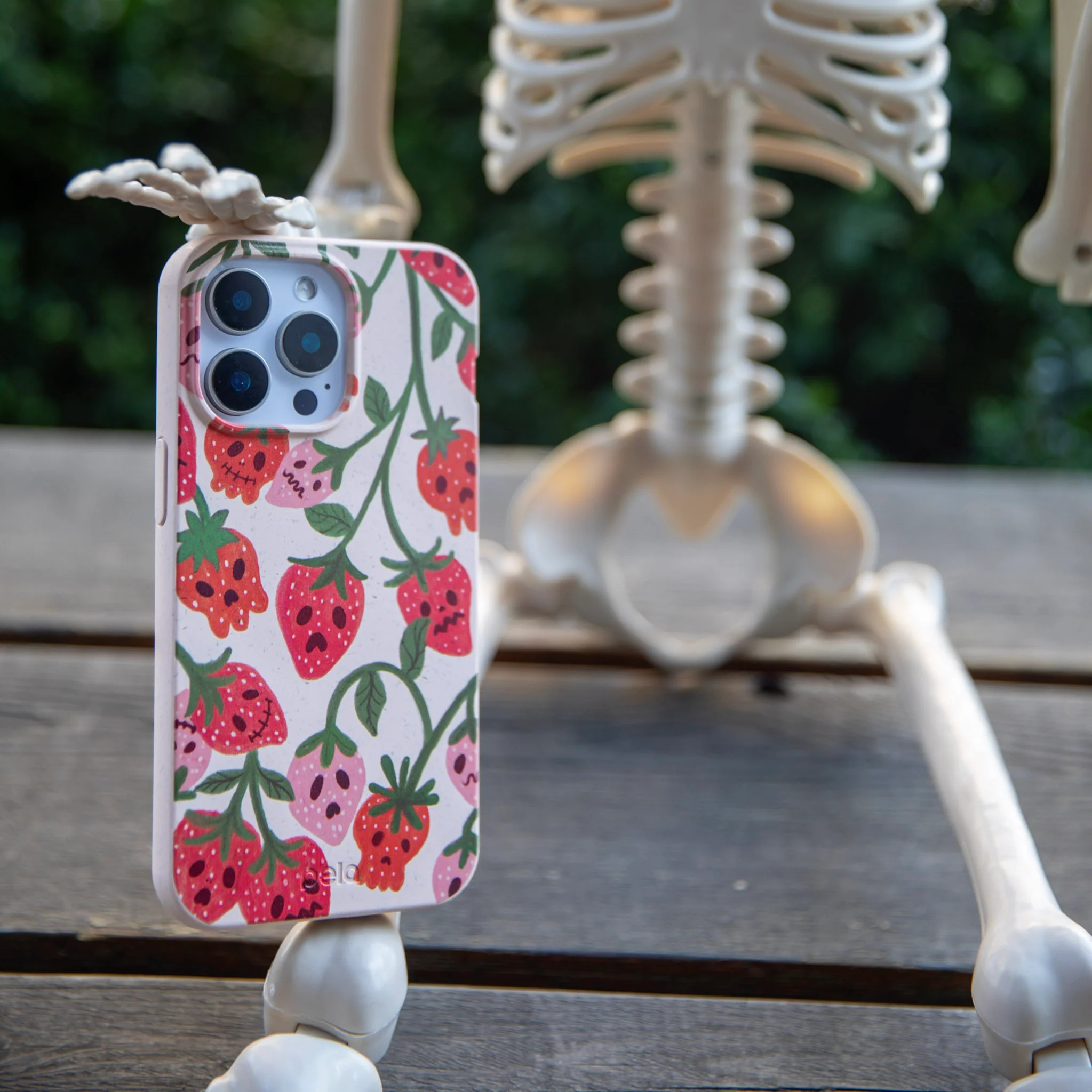 Seashell Strawboories Google Pixel 8 Case - Image 6