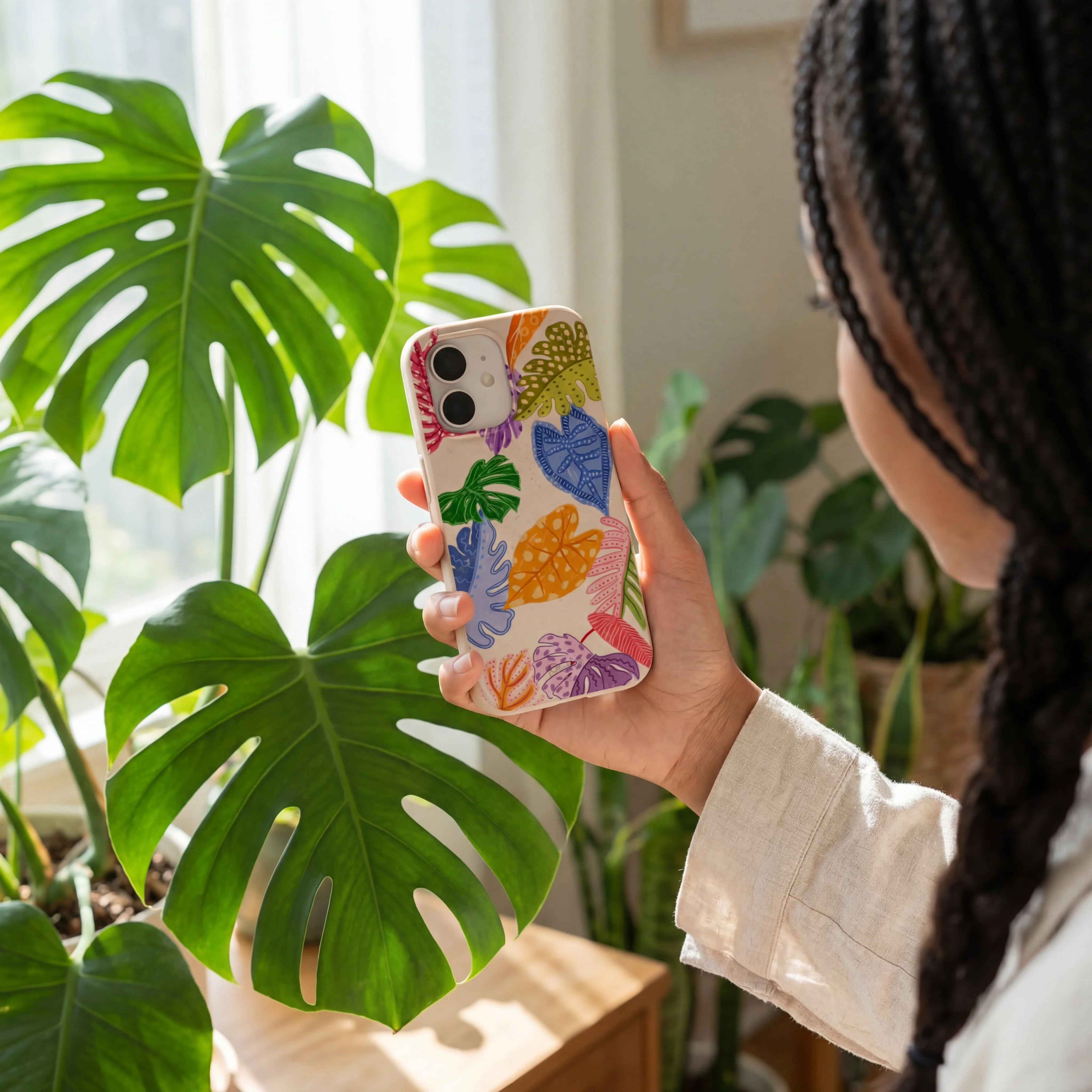 Seashell Tropical Cheer iPhone 16e/17e Case - Image 2